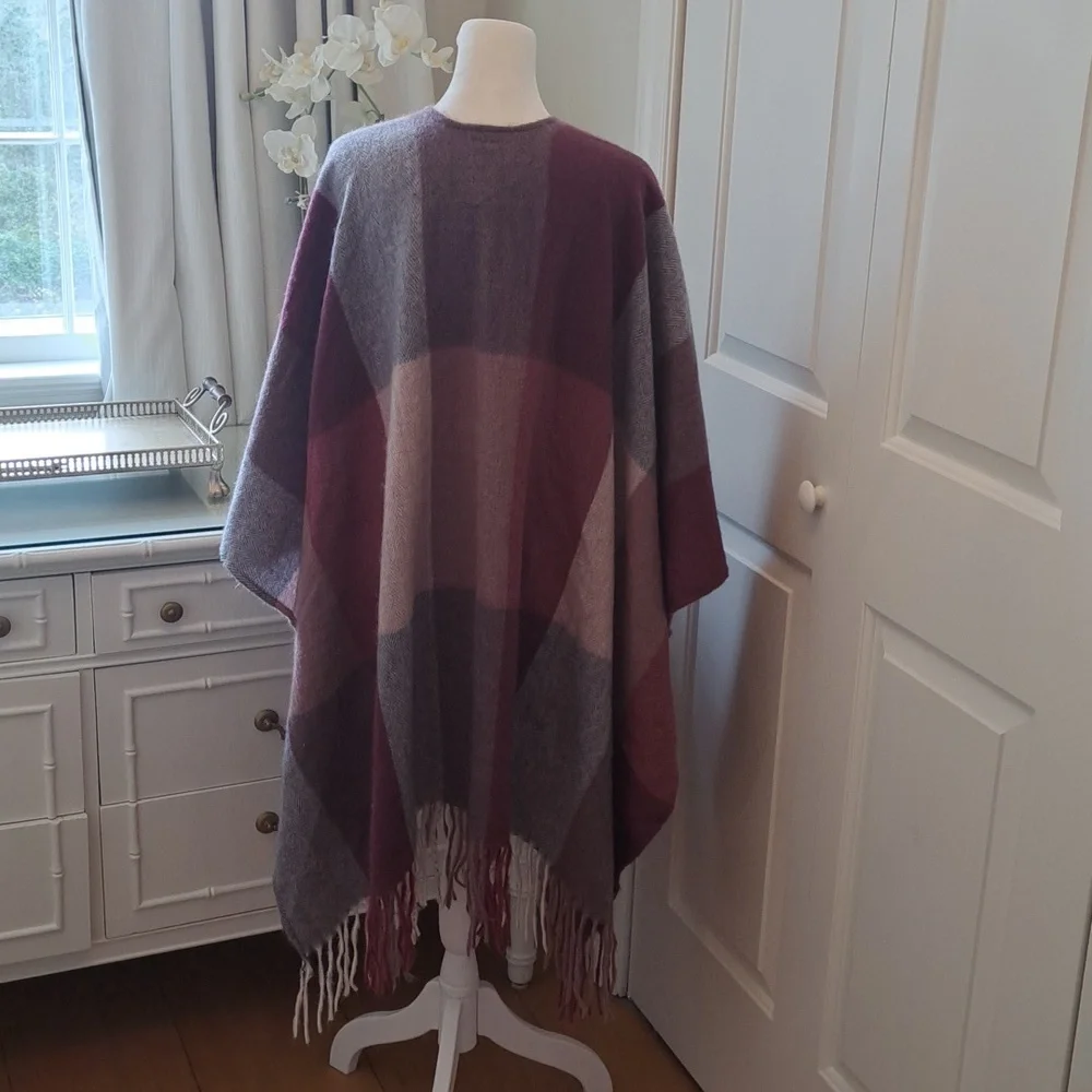 Woolrich Womens Pink/Mauve/Grey Plaid Print Fringe Shawl/Wrap One‎ Size